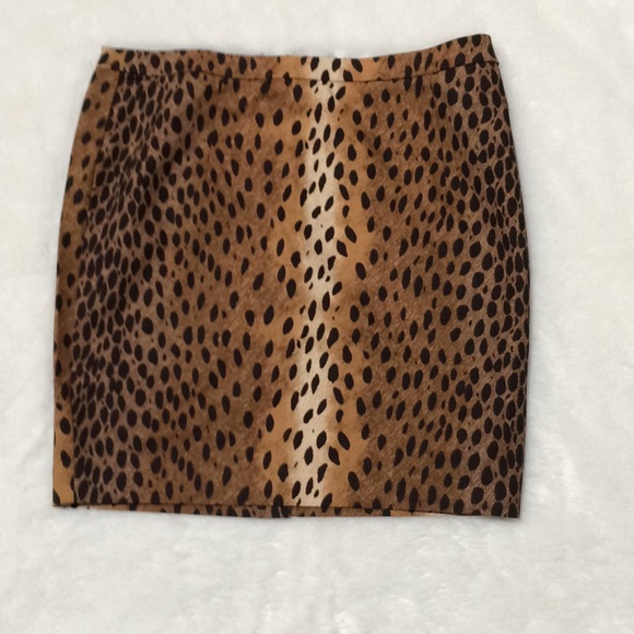 Michael Kors Dresses & Skirts - Michael Kors animal print skirt 🌿